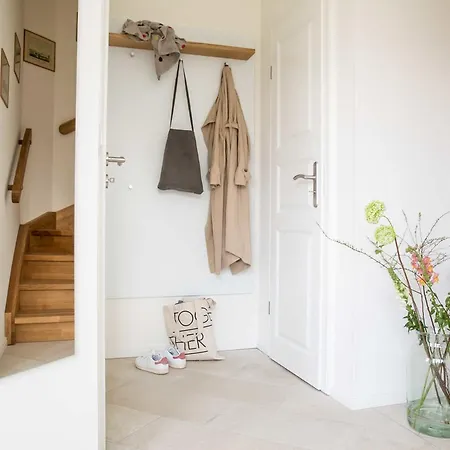 Schilfrohrsaenger 8 *